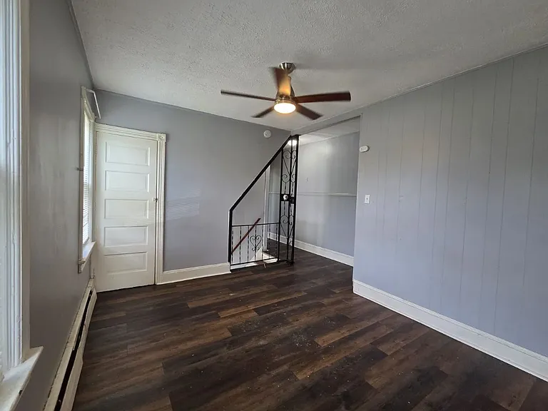 320 Cleveland Ave — Photo 3