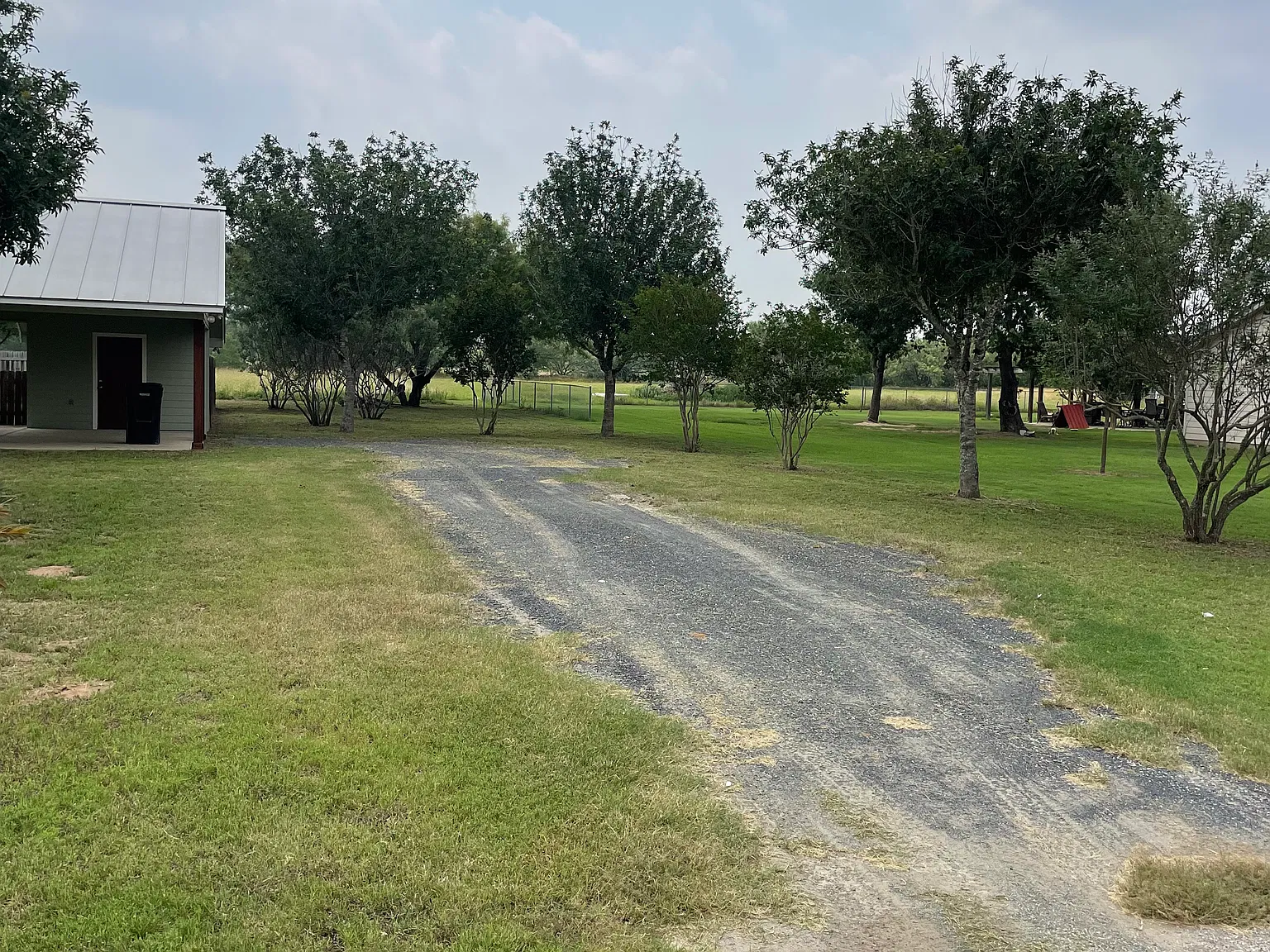 3 bed, 1395 sqft, $1,850 — Photo 4