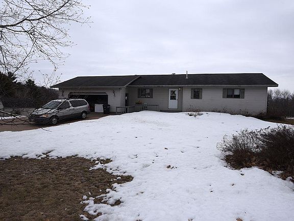 2nd image of 520 Woodland Dr