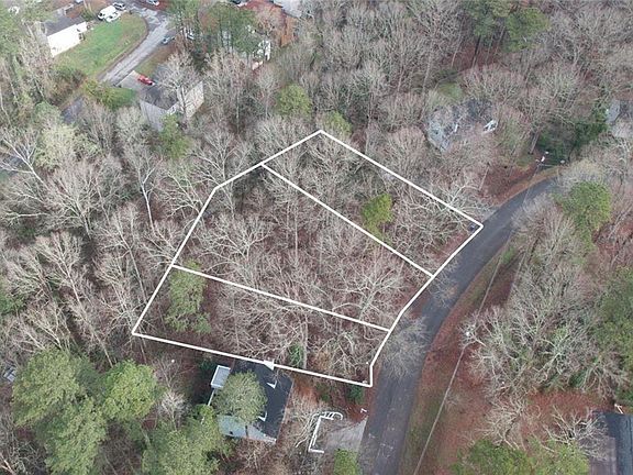 2nd image of 0 Wallace Cir #11
