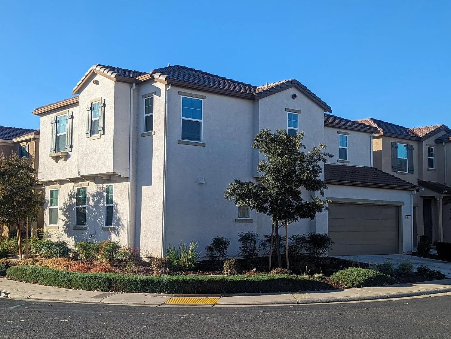 4115 Ocean Ln photo 1
