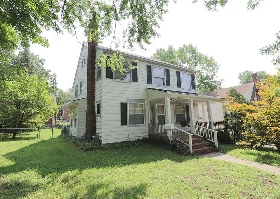 1st image of 1607 S Evanston Ave