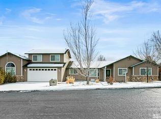 106 Hillcrest Cir, Dayton, NV 89403