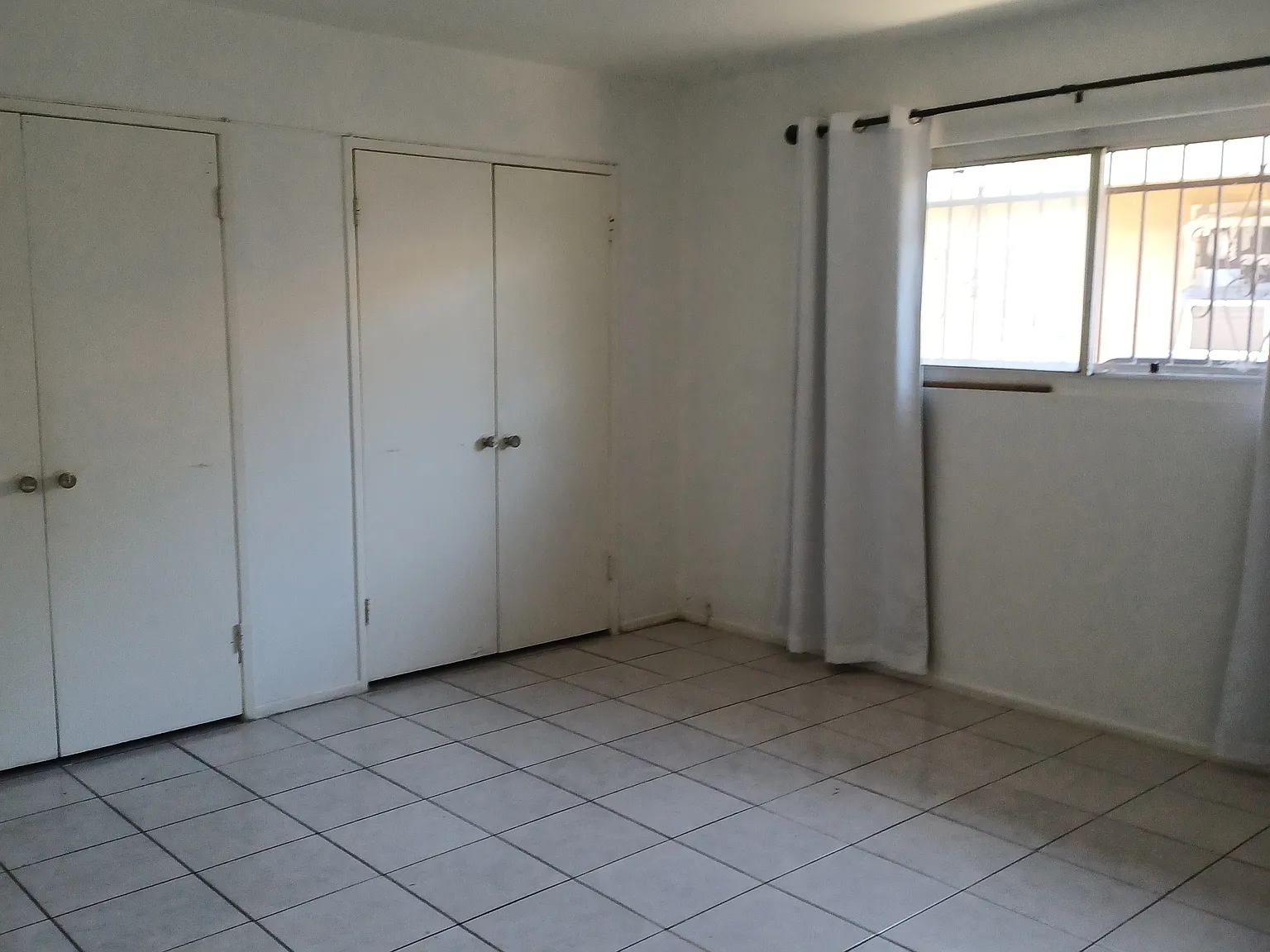 2450 Chanslor St — Photo 3