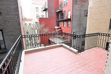 Rented by JK Dansar Corp