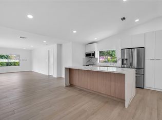 11204 SW 165th Ter, Miami, FL 33157