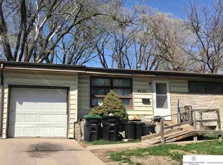 4426 Curtis Ave, Omaha, NE 68111