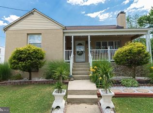 121 Nicholson Rd, Mount Ephraim, NJ 08059