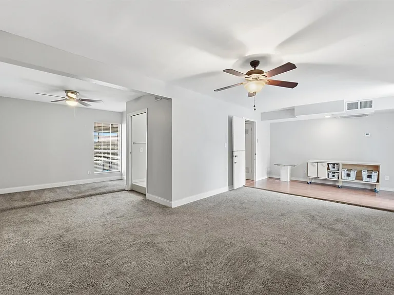 2408 Chelmsford Ct — Photo 14