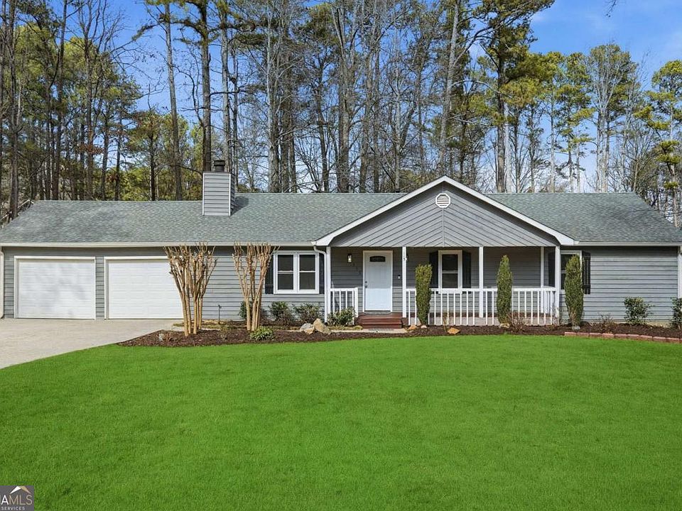 1st image of 115 White Pines Dr