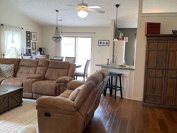 4th image of 134 Union Ridge Dr
