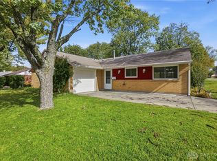 6100 Farmborough Dr, Dayton, OH 45424