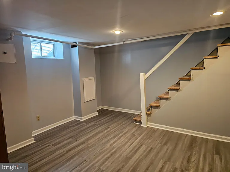 1521 W End Dr — Photo 13