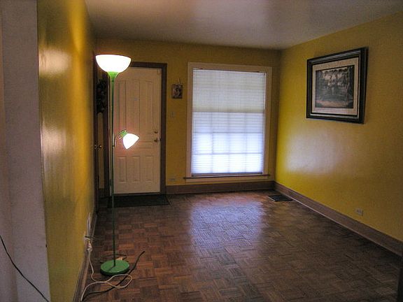 2nd image of 3647 N Pioneer Ave