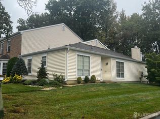 143 Archery Ct, Old Bridge, NJ 08857