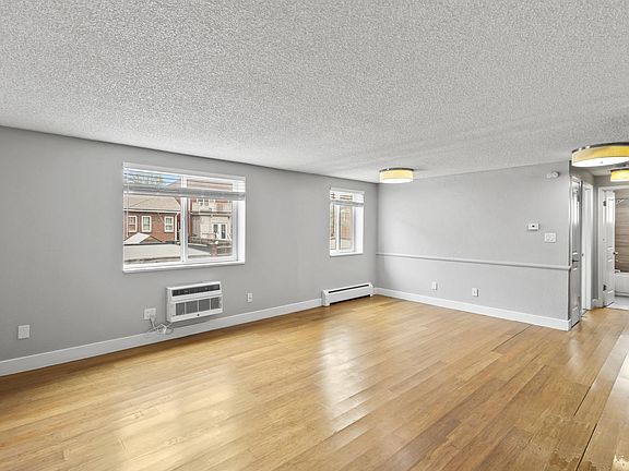 5th image of 636-648 N Pearl St #648-305