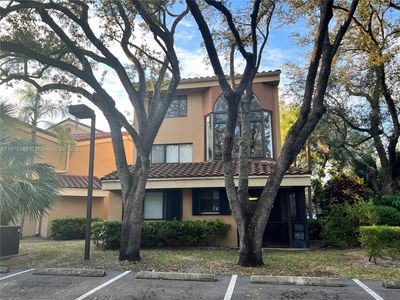 15525 Miami Lakeway N APT 201, Miami Lakes, FL, 33014