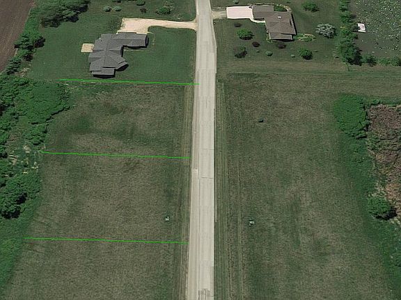 5th image of Ashberry Ave