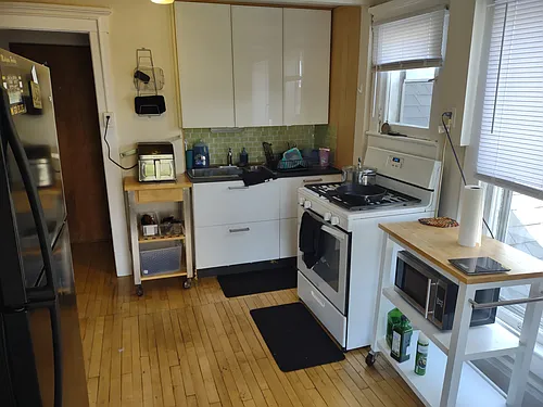 419 N State St #7 Photo 1