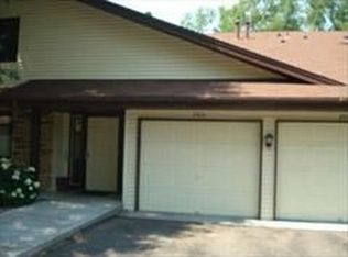 2900 Highway 10 NE, Saint Paul, MN 55112