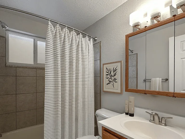 Silver Collection Renovated Apartment