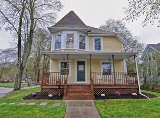 97 Oakland St, Mansfield, MA 02048