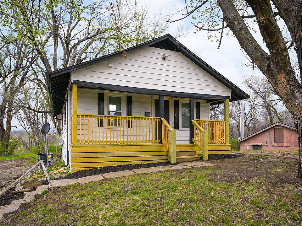 1st image of 108 N Ditzler Ave