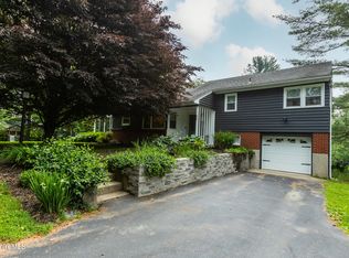 69 Fort Hill Ave, Pittsfield, MA 01201