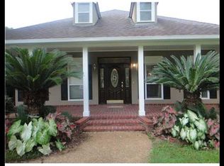 9142 Scenic River Dr, Biloxi, MS 39532