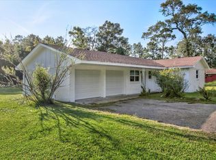 945 Scott Dr, Vidor, TX 77662