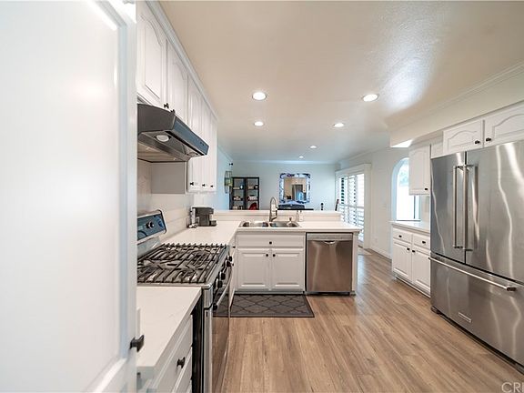 4th image of 4223 Freedom Dr APT 101