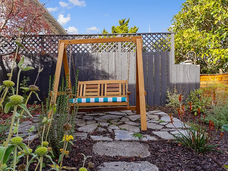 1149 Banyan Way — Photo 40