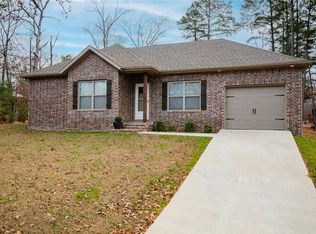 3 Romsey Ln, Bella Vista, AR 72714