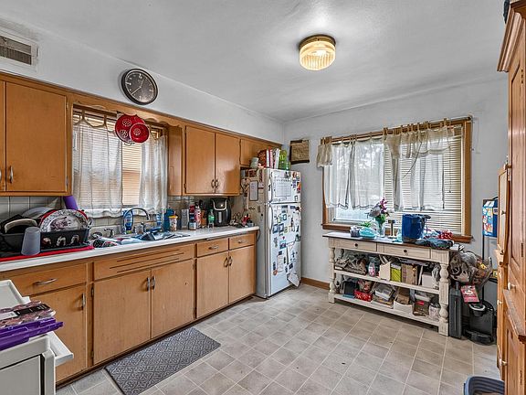 4th image of 2180 S 81st STREET