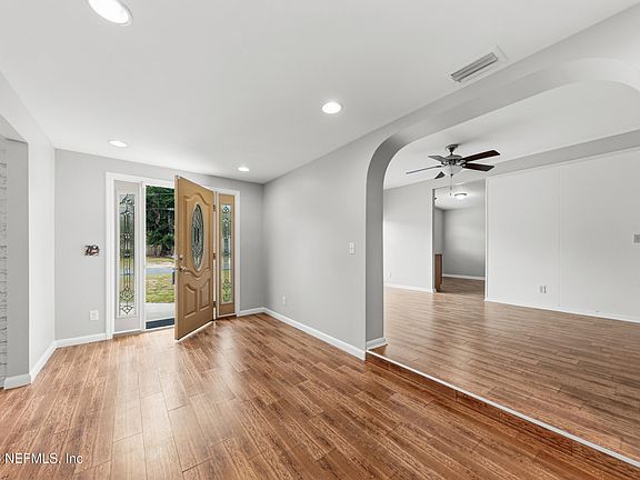 4th image of 6929 ROLLO Road