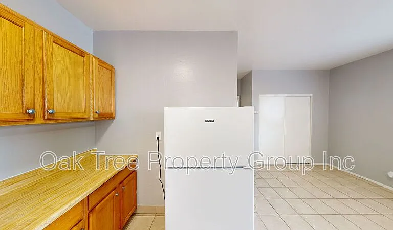 2308 Foothill Blvd #16 — Photo 8