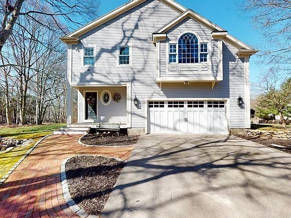 4th image of 29 Squantum Ave