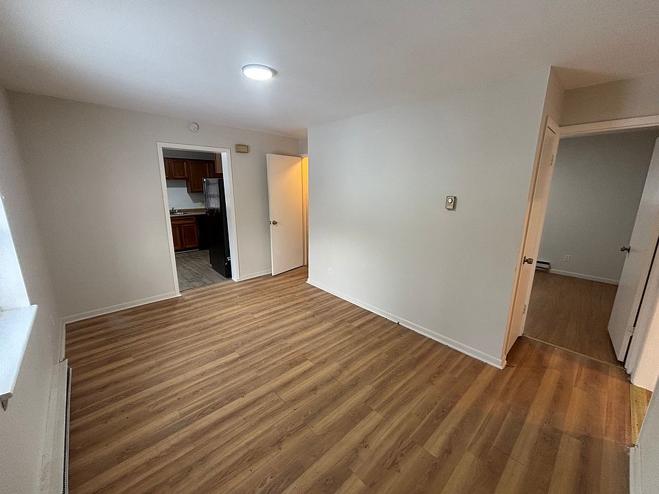 1st image of 1222 Tilghman St #1