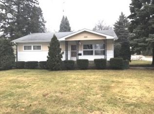 1100 W Highland Ave, Elgin, IL 60123