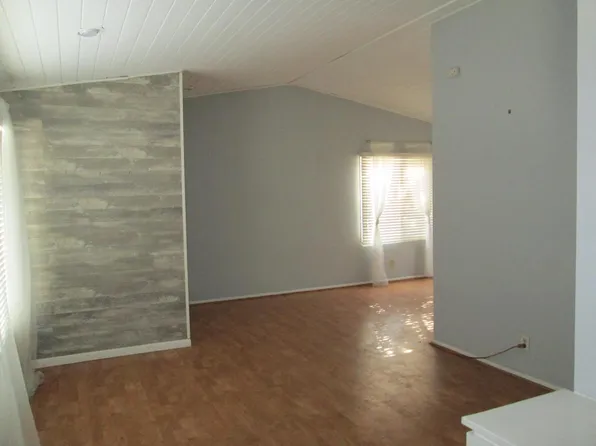 15875 West Marietta DRIVE, New Berlin, WI 53151