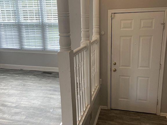 2nd image of 62 Joyceton Way