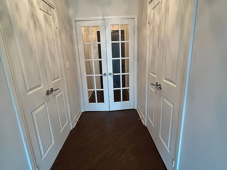 90 Absolute Ave #606 — Photo 3