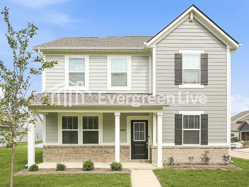 395 W Ohio St