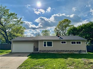 30 Taylor Rd, Norton, OH 44203