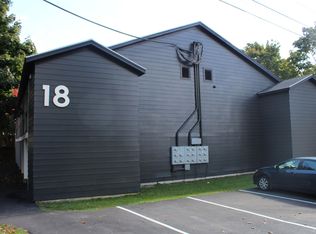 18 Lindsey St, Rockland, ME 04841