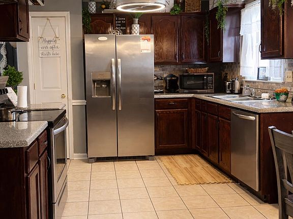 2nd image of 9375 Brancaster Dr