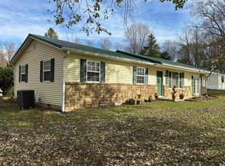 615 Mahan Rd, Bedford, IN 47421