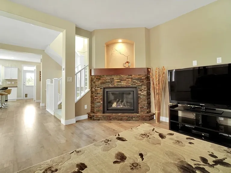 3398 Wilkie Ave #V3B-0C9 — Photo 6