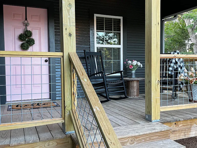 335 Husk Ln — Photo 2