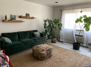 404 32nd St APT 6, Union City, NJ 07087